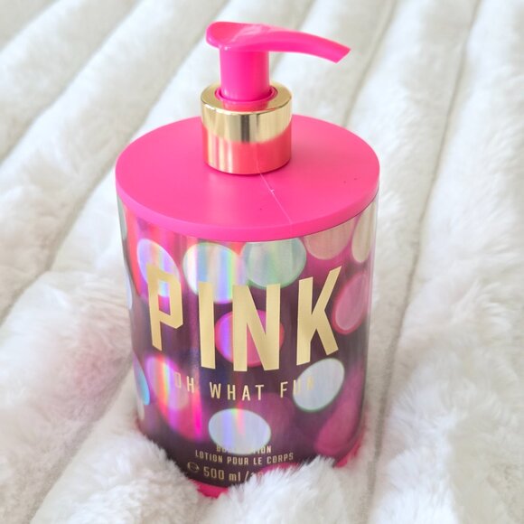 Victoria's Secret PINK Oh What Fun Body Lotion Holiday Collection 16.9oz/500ml - Picture 1 of 9